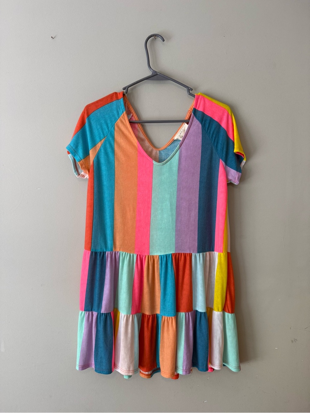 Fantastic Fawn Multicolor Tiered Colorblock Tunic Top